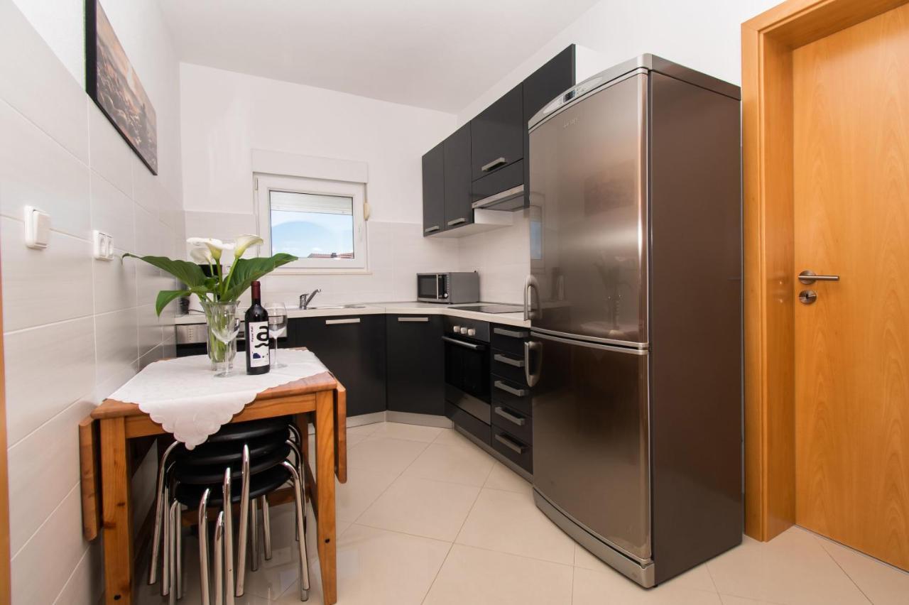 Apartments Kendes Vodice Ngoại thất bức ảnh
