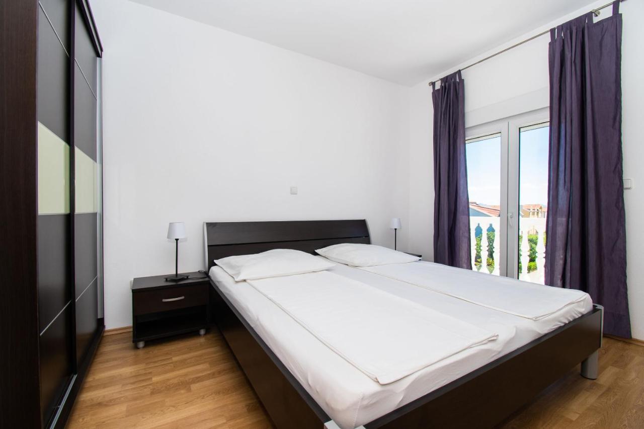 Apartments Kendes Vodice Ngoại thất bức ảnh
