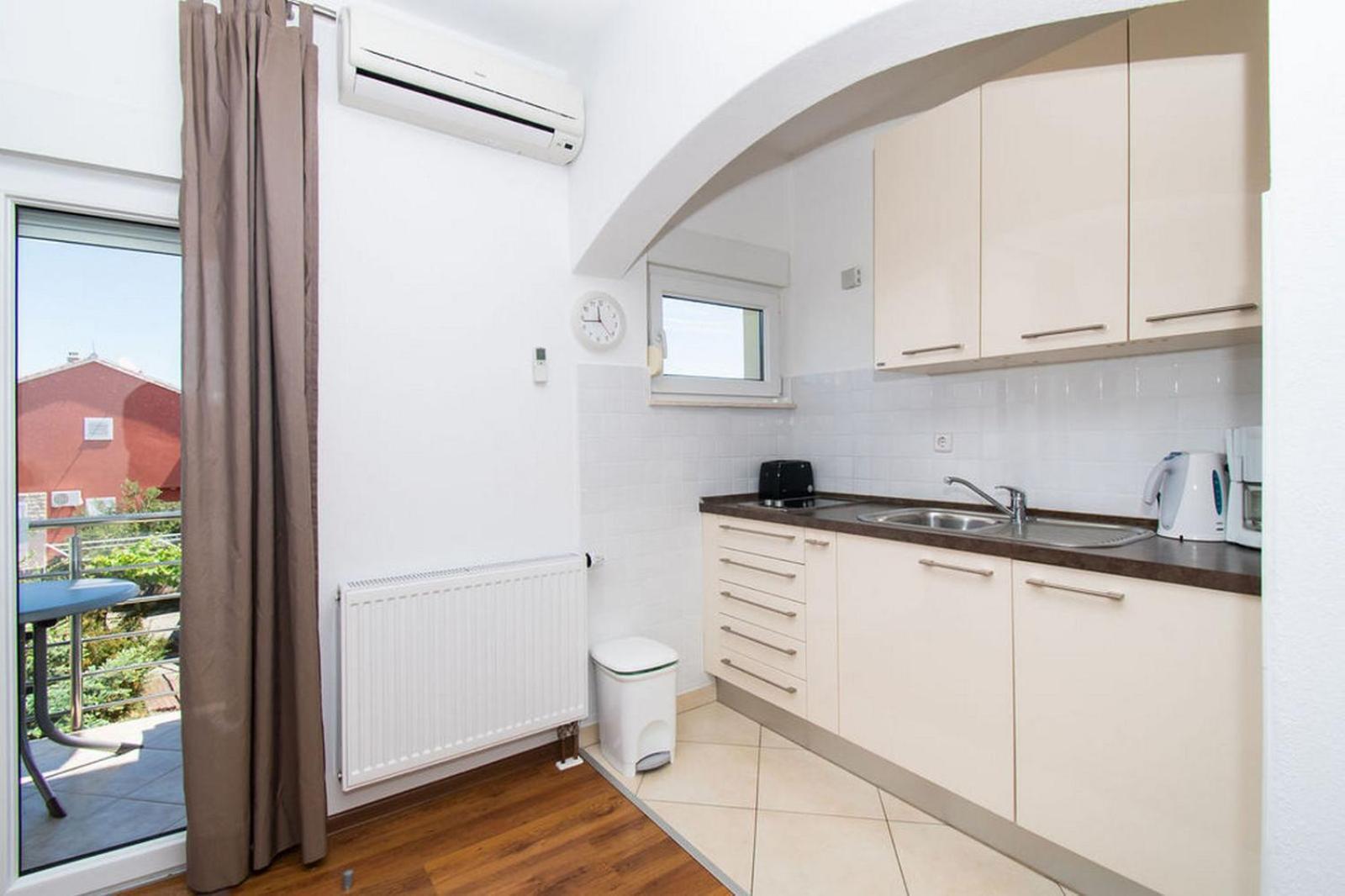 Apartments Kendes Vodice Ngoại thất bức ảnh