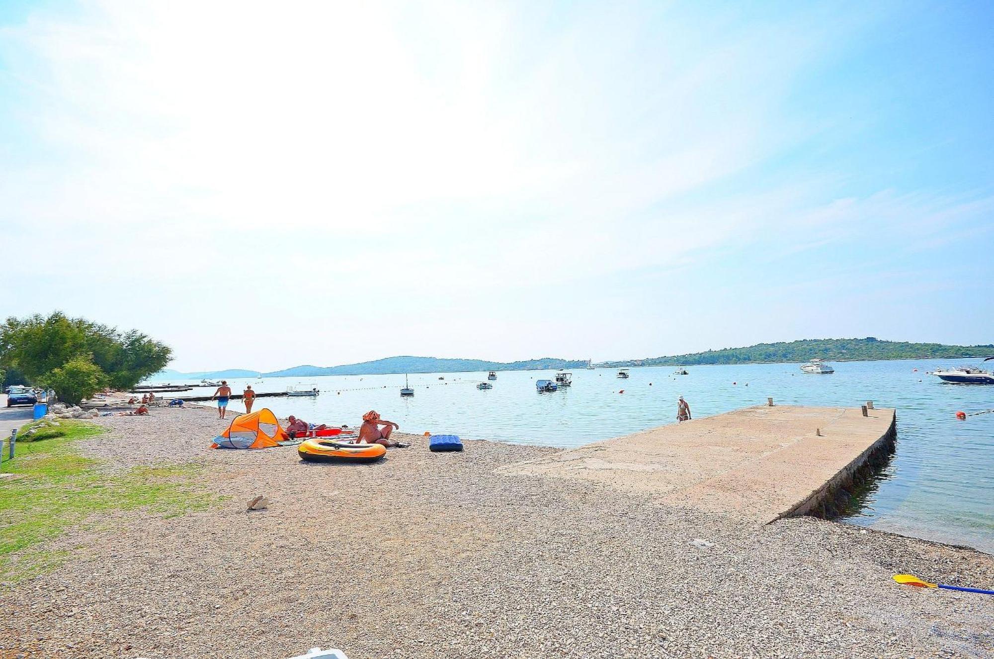 Apartments Kendes Vodice Ngoại thất bức ảnh