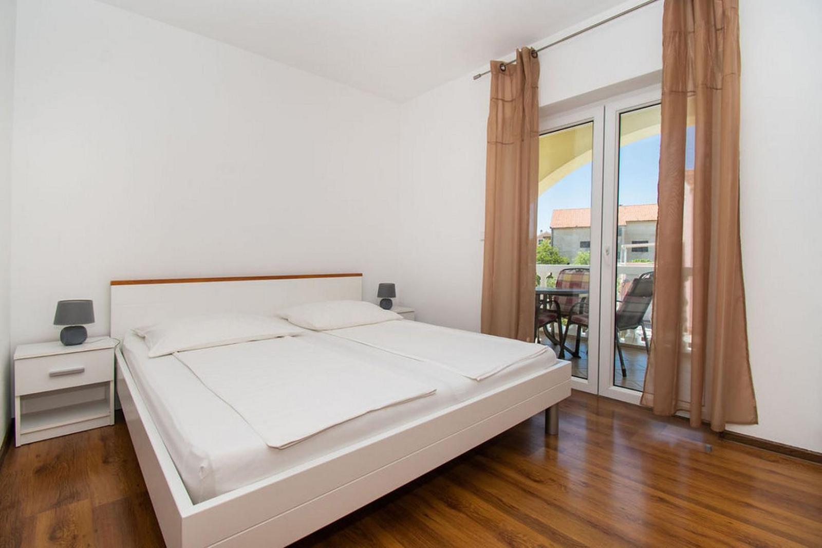 Apartments Kendes Vodice Ngoại thất bức ảnh