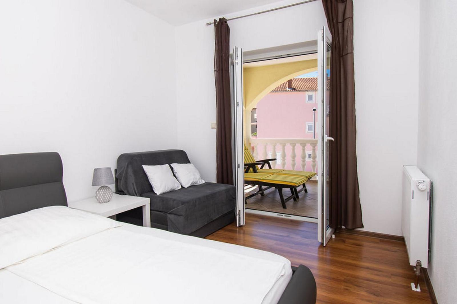 Apartments Kendes Vodice Ngoại thất bức ảnh